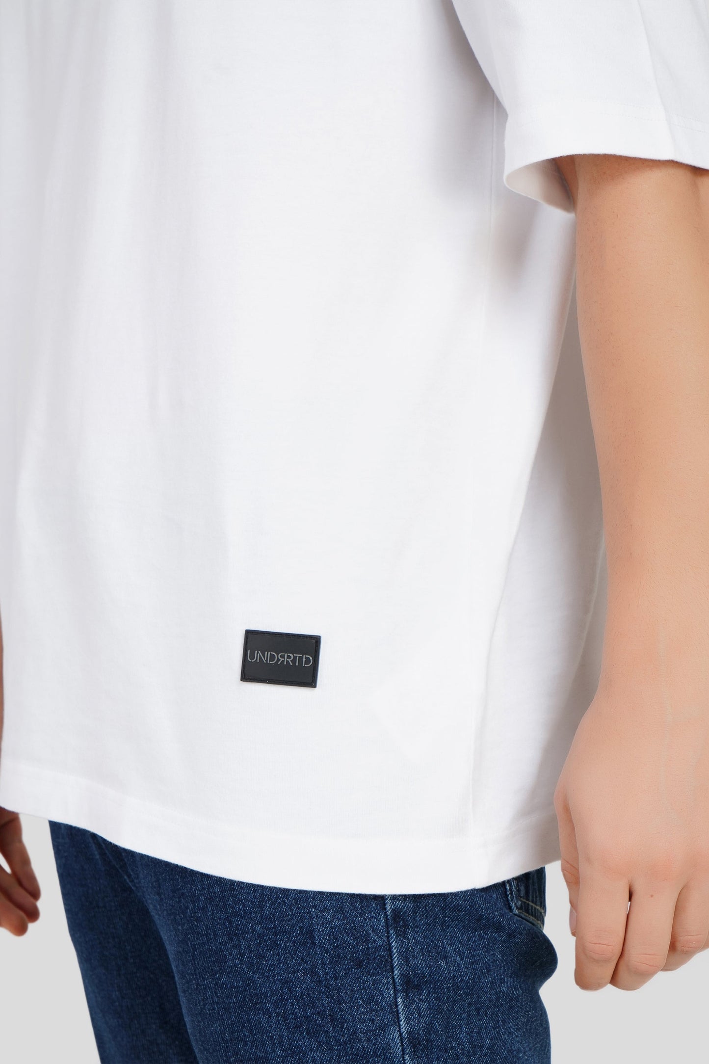 Underrated Hip Hop White Baggy Fit T-Shirt Men