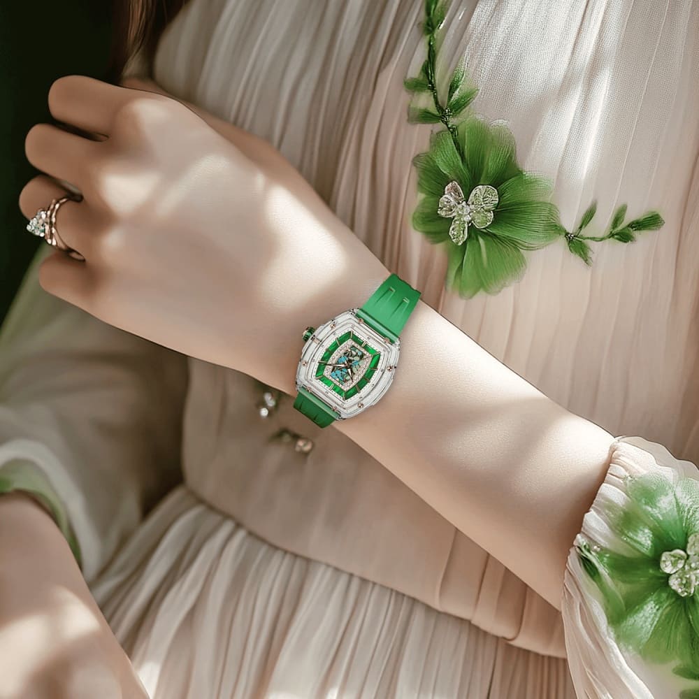 Nucleus Femme 02