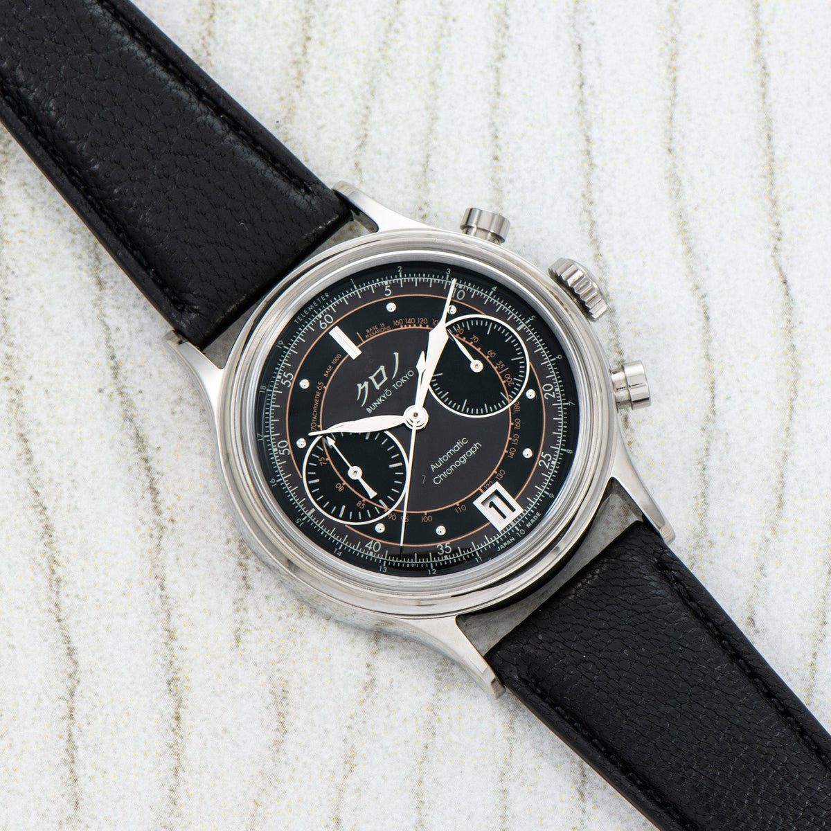 Kurono Chronograph 2 – Vintage-Inspired Elegance, Crafted for Modern Collectors