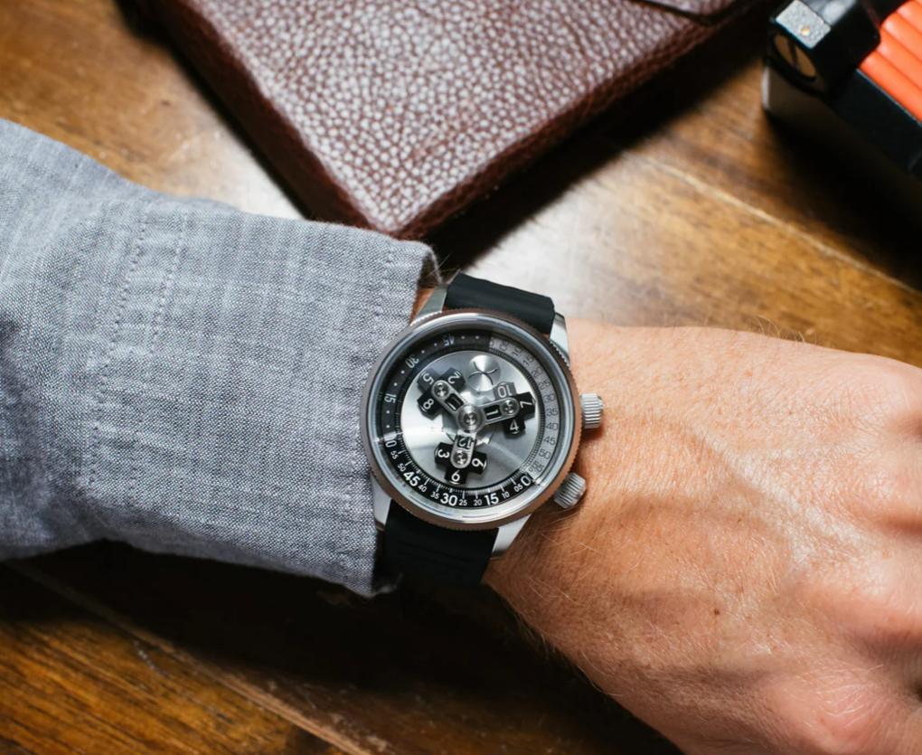 Luxury Men's Automatic Wandering Watch