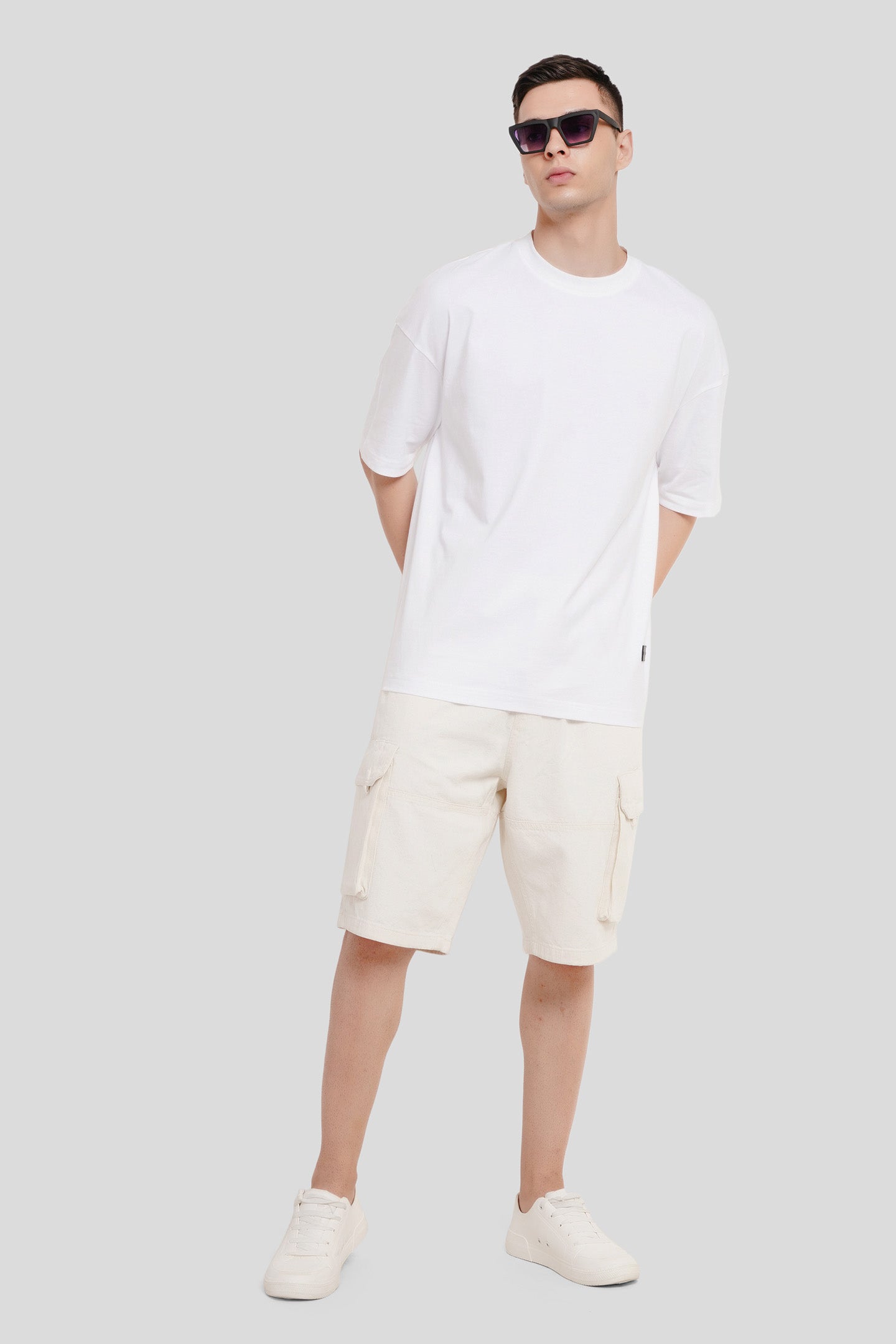 Solid White Half Sleeves T-Shirt For Men Baggy Fit