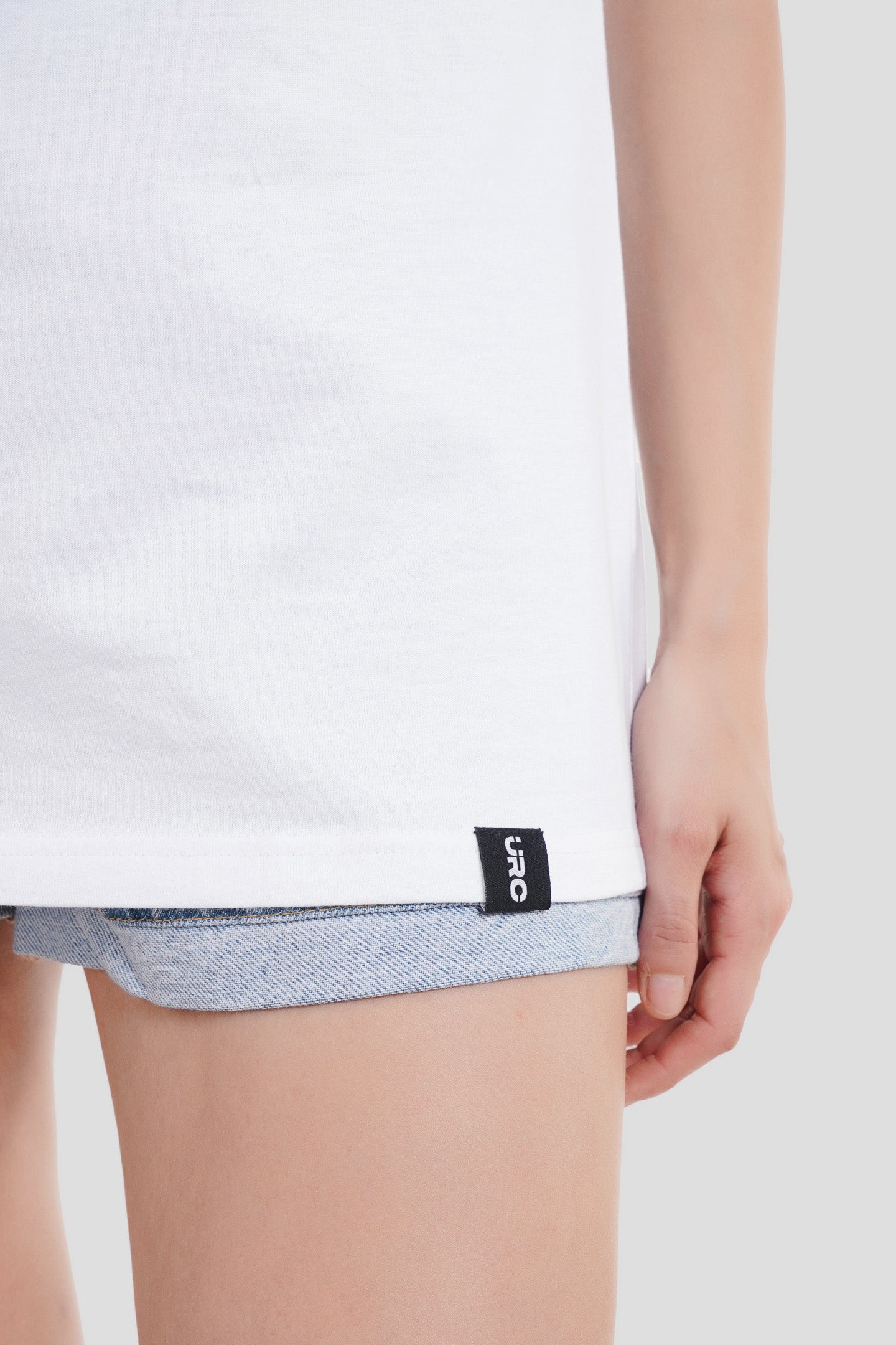 Black Cat White Boyfriend Fit T-Shirt Women