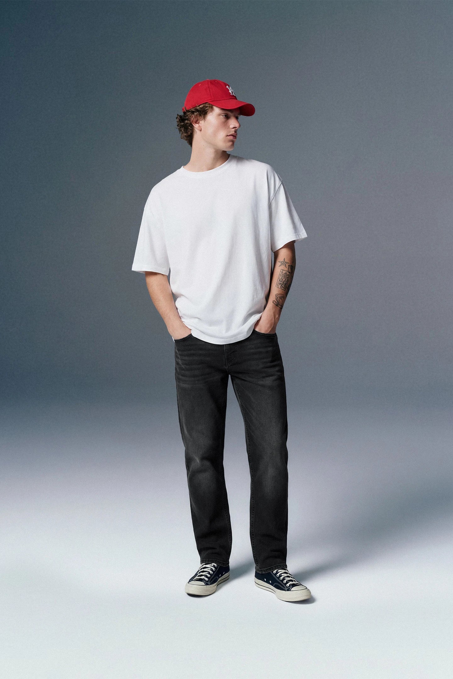 Black Mid Rise Men's Slim Fit Jeans